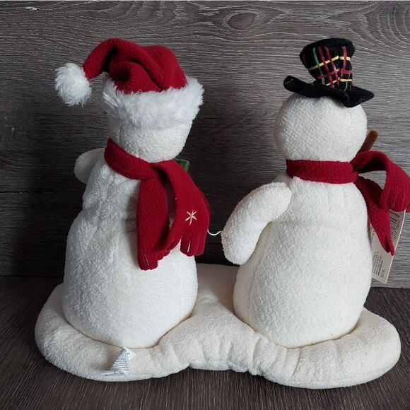 Hallmark Jingle Pals "We Wish You A Merry Christmas" Mr & Mrs Snowman - Picture 3 of 7